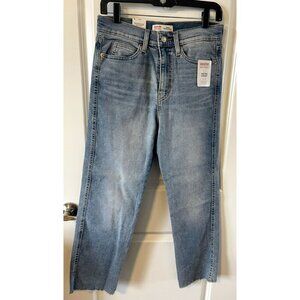 NWT Signature Levis Women's Heritage High Rise Straight Jeans Raw Hem 4/27 light